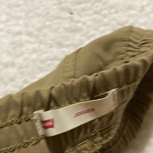 ๐ Levis Joggers ๐ - Picture 3 of 5
